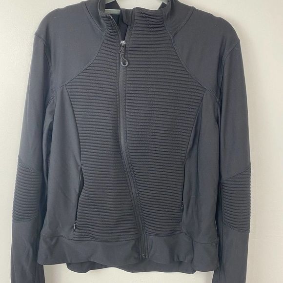 Mondetta Jackets & Coats Mondetta Black Long Sleeve Jacket Poshmark